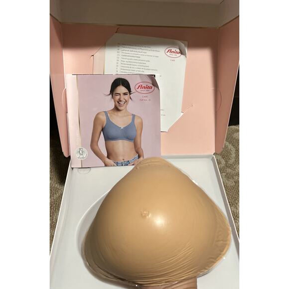 1066X Anita Care Velvety Full Breast Form (1) Excellent Size 9 - Picture 2 of 6